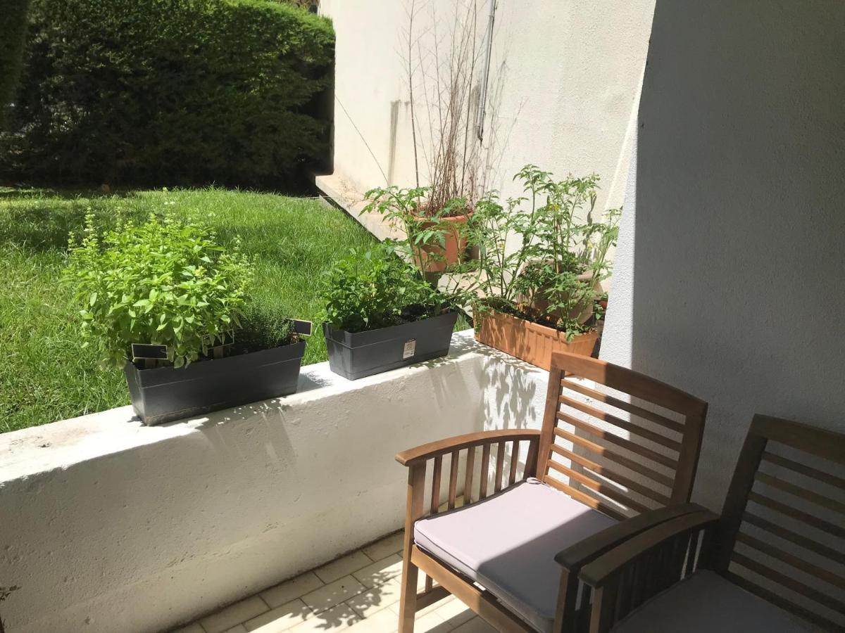Superbe Studio Terrasse Centre Ville Et Plages A Pieds Cannes Dış mekan fotoğraf